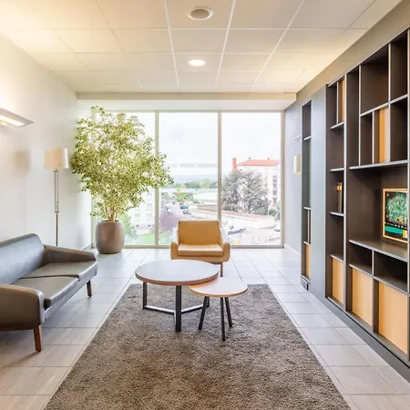 Hotel Lyon Sud 2*