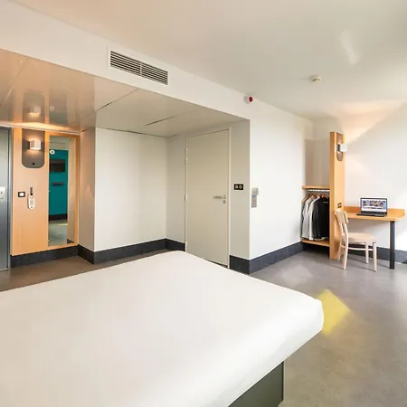 Hotel Lyon Sud Etats-unis 2*