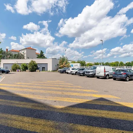 Lyon Sud Etats-unis 2* Vénissieux